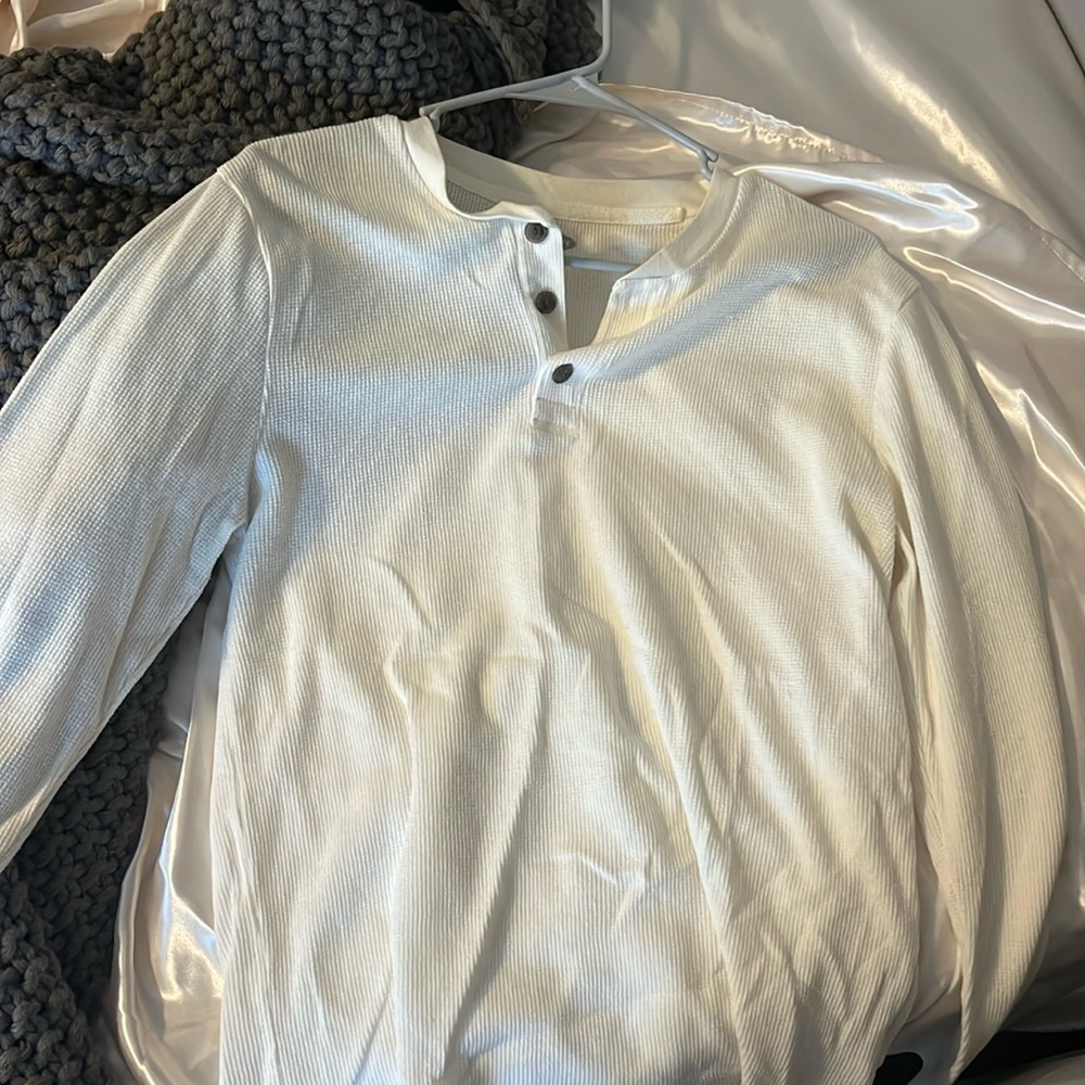 Cream old navy sweater.
